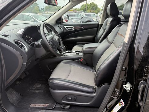 Used 2019 Nissan Pathfinder SV w/ Rock Creek Edition AWD/4WD image 12