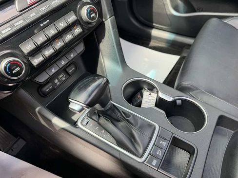 Used 2019 Kia Sportage EX w/ EX Premium Package AWD/4WD image 24