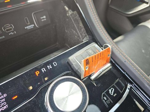 Used 2022 Jeep Grand Cherokee Summit AWD/4WD image 13