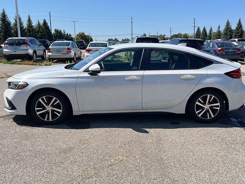 Used 2023 Honda Civic LX image 19