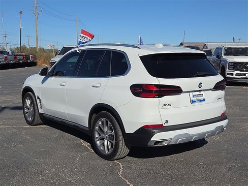 Used 2026 BMW X5 sDrive40i w/ Parking Assistance Package image 3