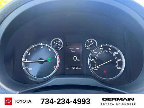 Used 2023 Lexus GX 460 Premium w/ Premium Plus Package AWD/4WD image 16