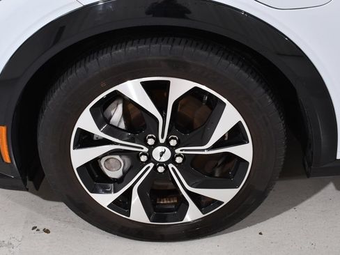 Used 2023 Ford Mustang Mach-E Premium AWD/4WD image 24