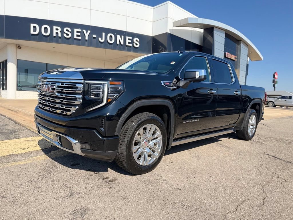 Used 2022 GMC Sierra 1500 Denali AWD/4WD image 1