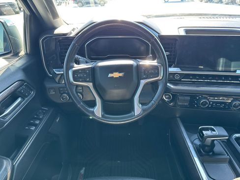 Used 2023 Chevrolet Silverado 1500 LTZ image 14