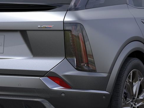 New 2026 Cadillac Optiq V w/ Magnus Launch Edition AWD/4WD image 11