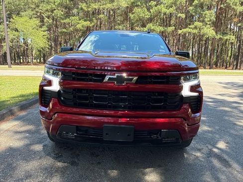 Used 2024 Chevrolet Silverado 1500 RST w/ Convenience Package II AWD/4WD image 8