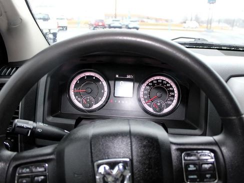 Used 2018 RAM 1500 Express w/ Express Value Package image 31