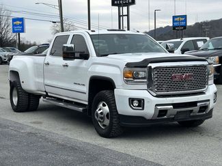 Used 2016 GMC Sierra 3500 Denali w/ Duramax Plus Package video 1