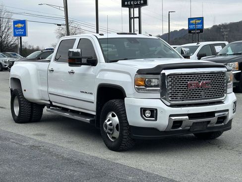 Used 2016 GMC Sierra 3500 Denali w/ Duramax Plus Package image 1