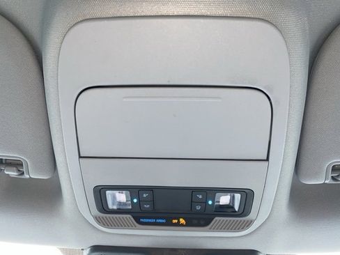 Certified 2022 Ford F150 XLT w/ Equipment Group 302A High image 16