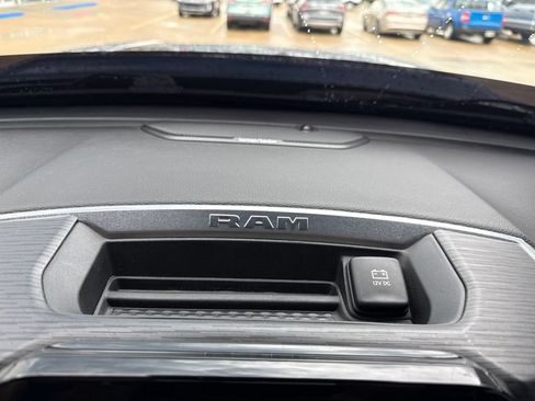 Used 2024 RAM 2500 Laramie w/ Night Edition AWD/4WD image 15