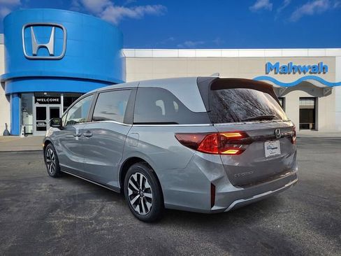 New 2026 Honda Odyssey EX-L image 4