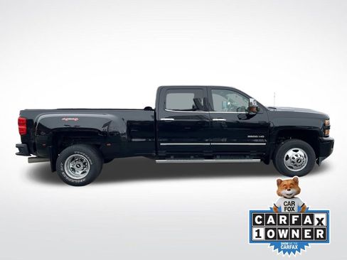 Used 2017 Chevrolet Silverado 3500 LTZ w/ Duramax Plus Package image 2