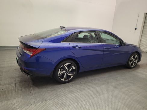 Used 2023 Hyundai Elantra Limited FWD image 10