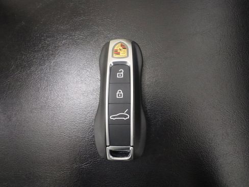 New 2026 Porsche Panamera 4 AWD/4WD image 25