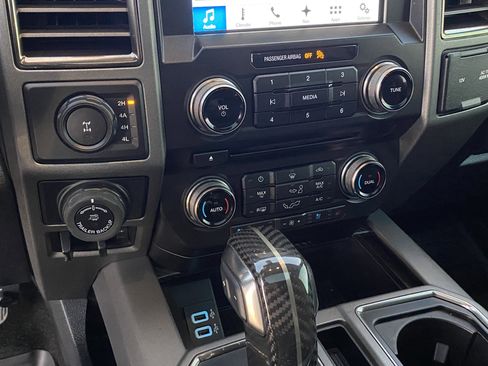 Used 2018 Ford F150 Raptor w/ Equipment Group 802A Luxury image 13