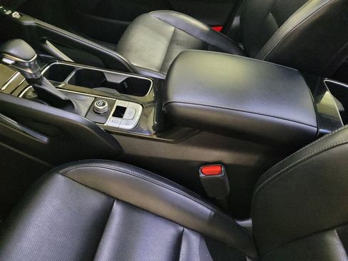 Used 2022 Kia Telluride S FWD image 26