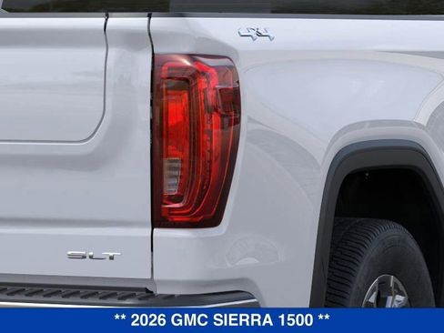 New 2026 GMC Sierra 1500 SLT image 12