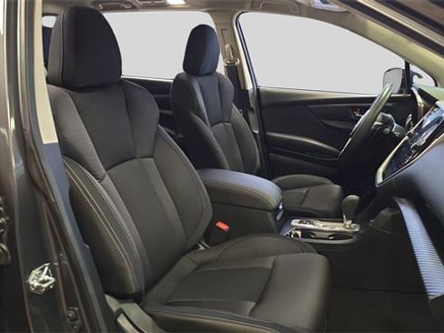 Used 2025 Subaru Ascent Premium image 12