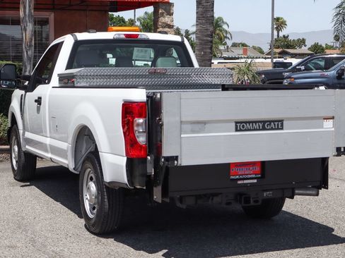 Used 2021 Ford F250 XL w/ Power Equipment Group RWD image 6