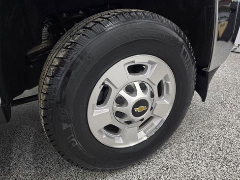 Used 2018 Chevrolet Silverado 2500 LT image 29