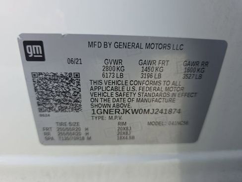 Used 2021 Chevrolet Traverse RS image 34