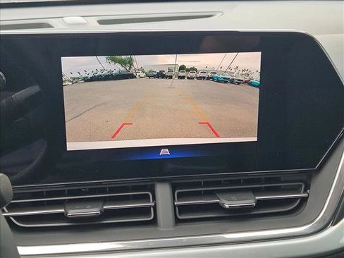 New 2026 Chevrolet Trax LT w/ Sunroof Package image 13