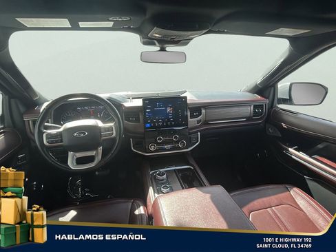 Used 2023 Ford Expedition Limited image 21