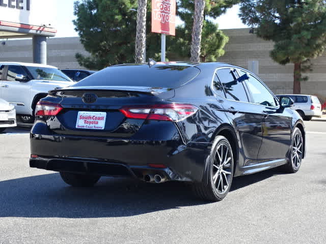Certified 2022 Toyota Camry SE FWD image 12