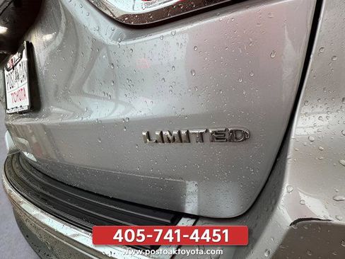 Used 2018 Jeep Grand Cherokee Limited AWD/4WD image 23