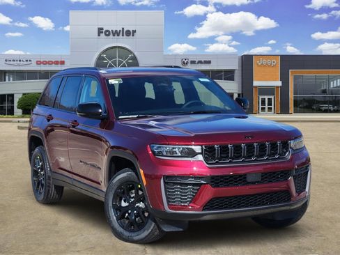 New 2026 Jeep Grand Cherokee Altitude image 1