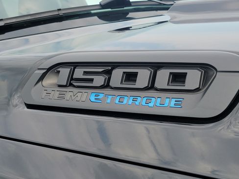 Used 2023 RAM 1500 Big Horn AWD/4WD image 6