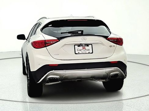 Used 2019 INFINITI QX30 AWD w/ Navigation Package image 6