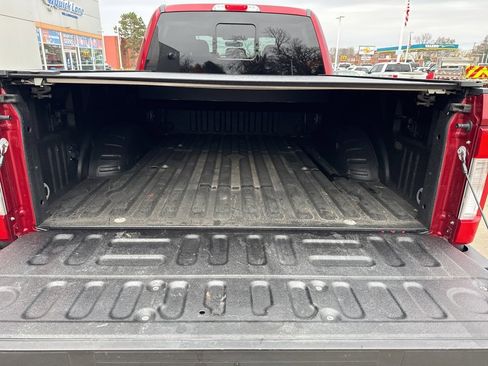 Used 2017 Ford F250 Lariat w/ Chrome Package image 29