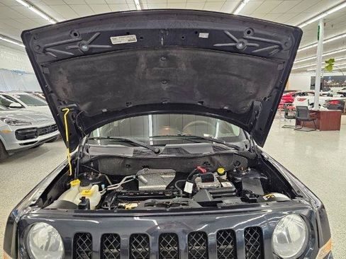 Used 2016 Jeep Patriot Sport w/ Power Value Group FWD image 37
