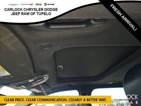 Used 2023 Jeep Grand Cherokee L Altitude AWD/4WD image 10