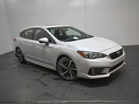 Used 2023 Subaru Impreza 2.0i Sport image 1