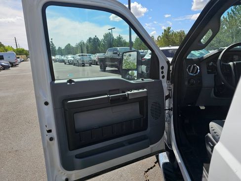 Used 2016 Ford F250 XLT w/ XLT Value Package AWD/4WD image 22