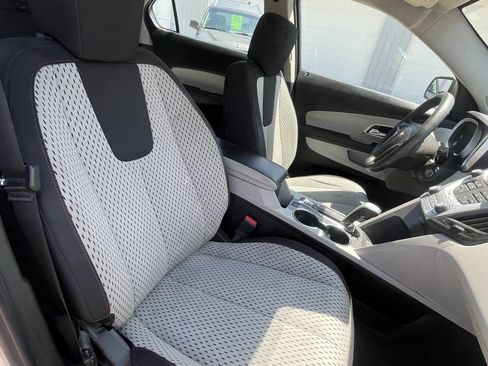 Used 2015 Chevrolet Equinox LS image 5