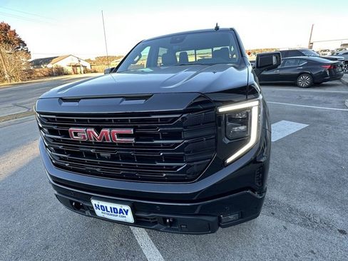 New 2026 GMC Sierra 1500 Elevation w/ Elevation Premium Package image 13