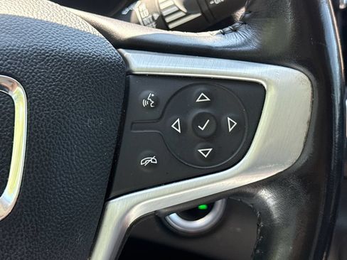 Used 2019 GMC Terrain SLT w/ Preferred Package FWD image 21