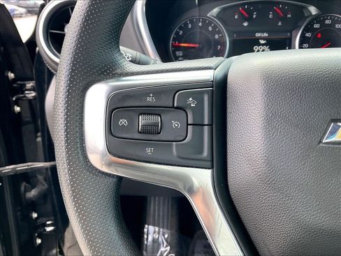 Used 2025 Chevrolet Blazer LT AWD/4WD image 21