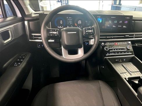 Certified 2026 Hyundai Santa Fe SE AWD/4WD image 18