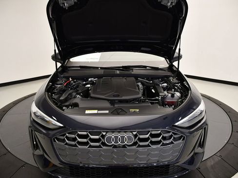 Used 2025 Audi A5 2.0T Premium w/ Convenience Package image 12