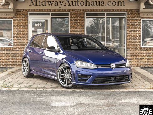 Used 2017 Volkswagen Golf R 4-Door AWD/4WD image 4