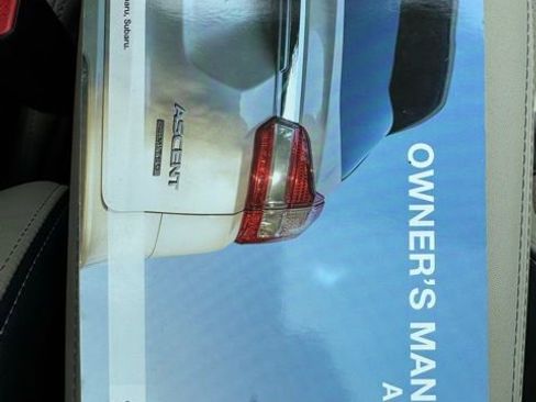 Used 2021 Subaru Ascent Limited w/ Technology Package image 24