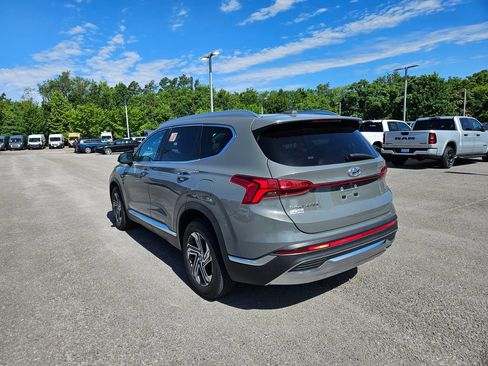 Used 2021 Hyundai Santa Fe SEL w/ Convenience + Premium Package FWD image 5