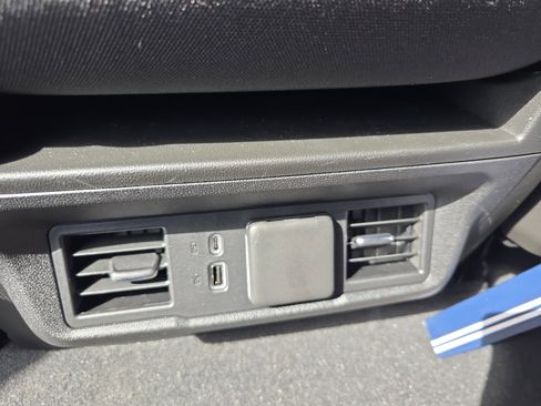 Used 2026 GMC Sierra 1500 SLE image 13