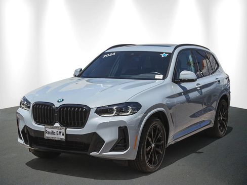 Used 2024 BMW X3 sDrive30i w/ M Sport Package RWD image 3